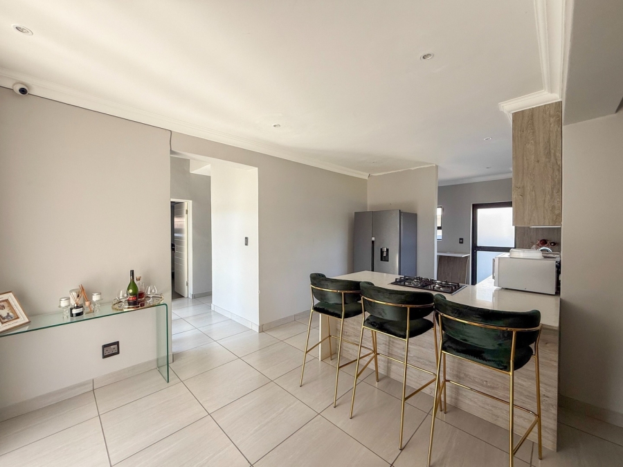 3 Bedroom Property for Sale in Melodie North West